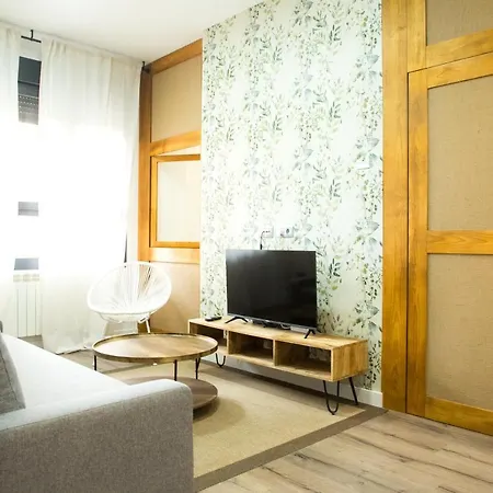 Elegante Apartamento Laud1 - Nuevo/Familia/Wifi/Tv Valladolid Buitenkant foto