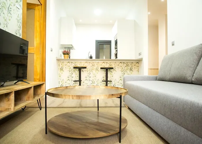 Elegante Apartamento Laud1 - Nuevo/Familia/Wifi/Tv
